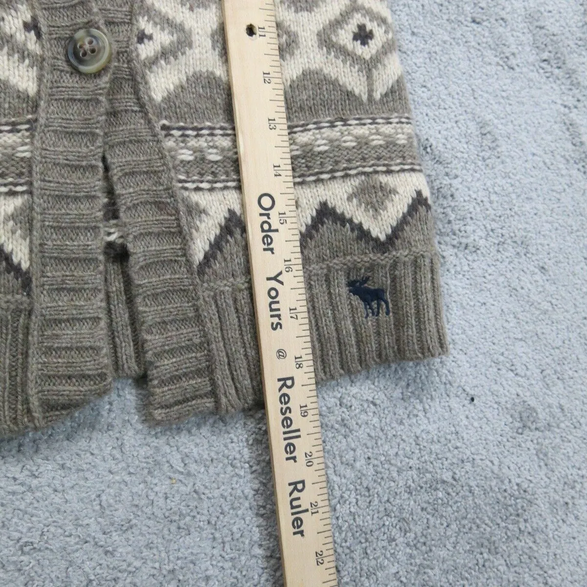 Abercrombie & Fitch Womens Cropped Vest Sweater Front Button Beige Brown Size M