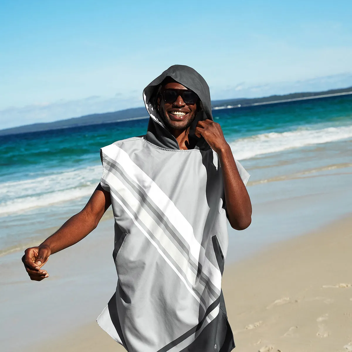 Dock & Bay Poncho Adults - Pace Grey - Outlet