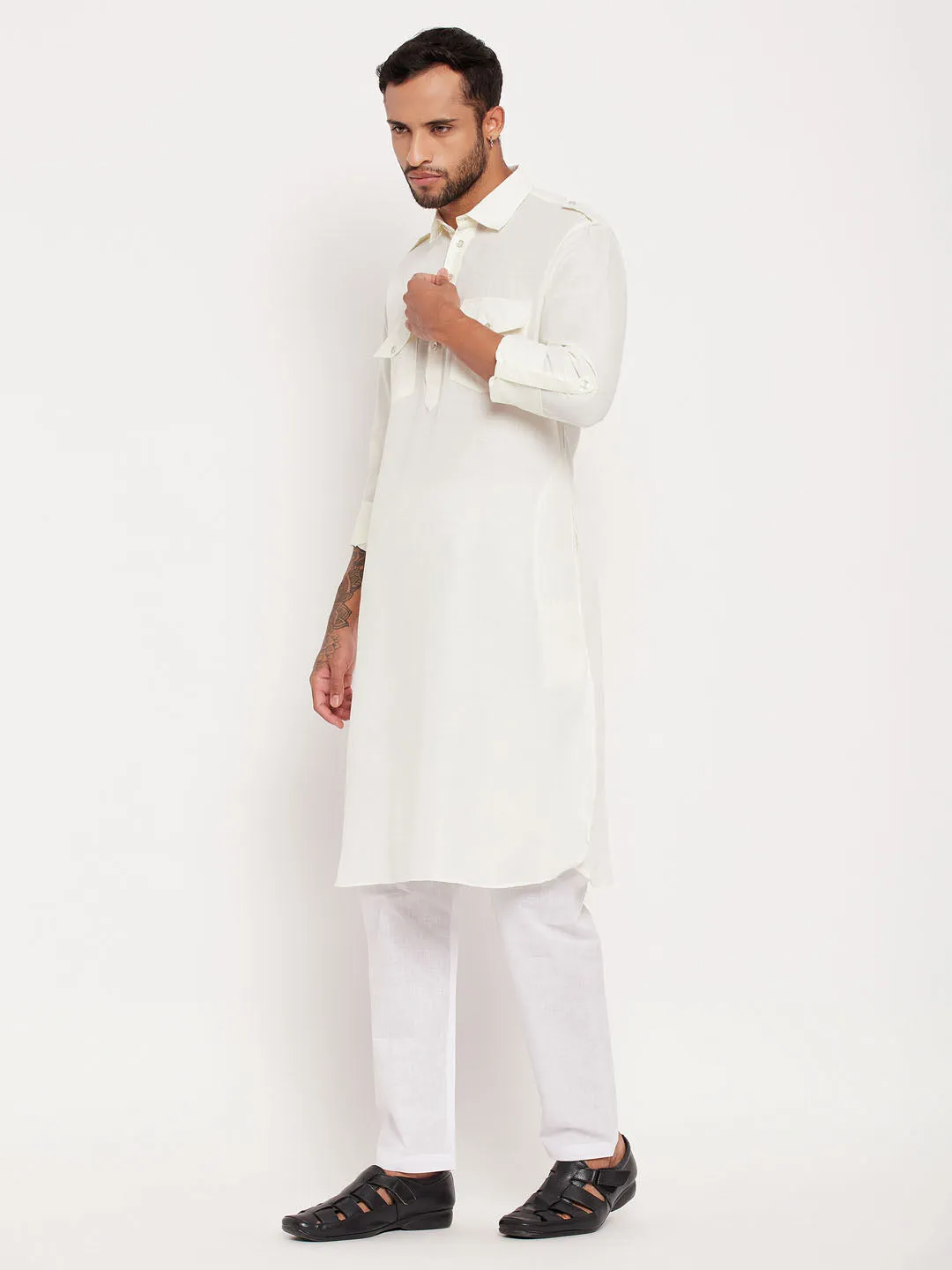Jashvi Men's Cream And White Cotton Blend Pathani Suit Set